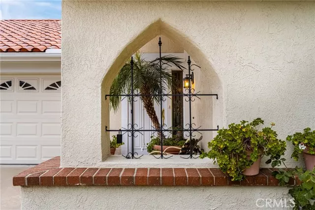 28015 Espinoza, Mission Viejo, CA 92692