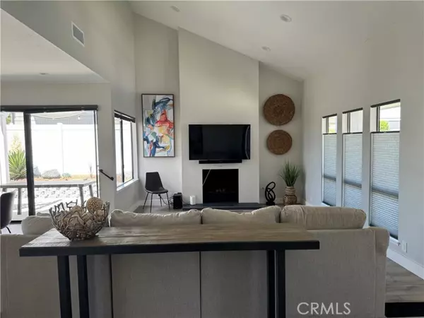 Dana Point, CA 92629,33521 Periwinkle Drive