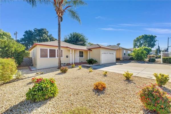 913 S Lincoln Avenue, Corona, CA 92882