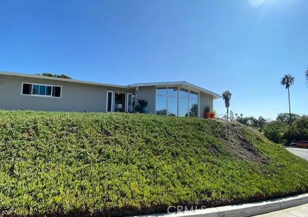 183 W Avenida Junipero, San Clemente, CA 92672