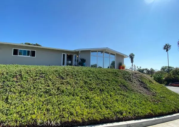 183 W Avenida Junipero, San Clemente, CA 92672