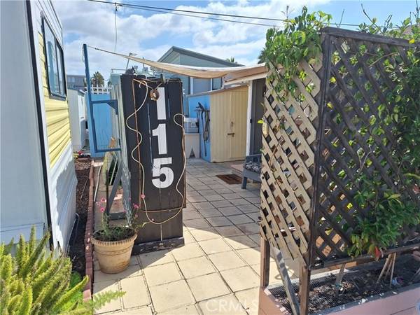 Oceanside, CA 92054,900 N Cleveland #115