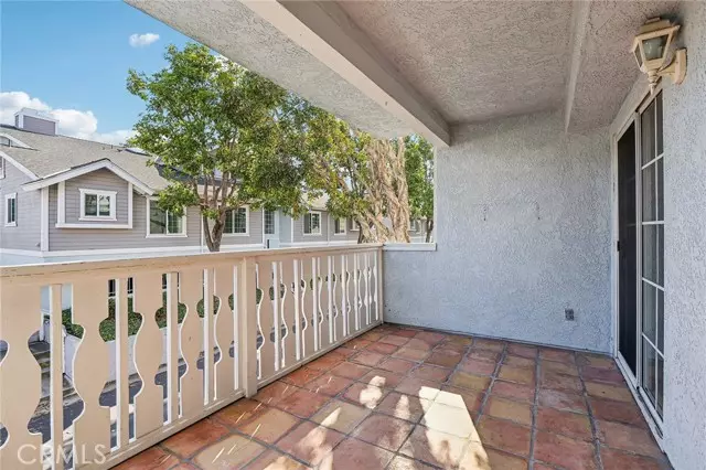 7821 Essex Drive #103, Huntington Beach, CA 92648