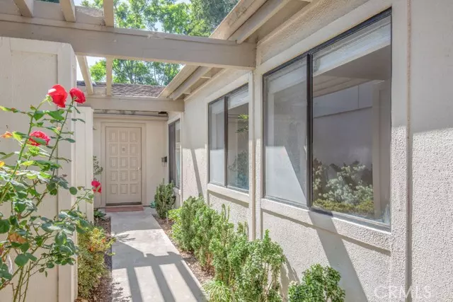 3140 VIA VISTA #B, Laguna Woods, CA 92637