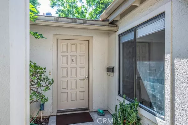 Laguna Woods, CA 92637,3140 VIA VISTA #B