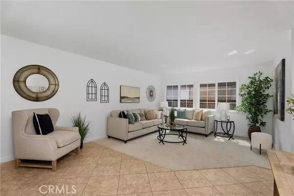 Mission Viejo, CA 92691,21765 Jinetes