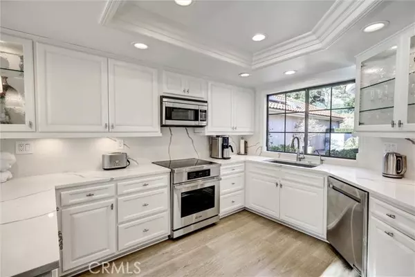 Vista, CA 92084,29158 Laurel Valley