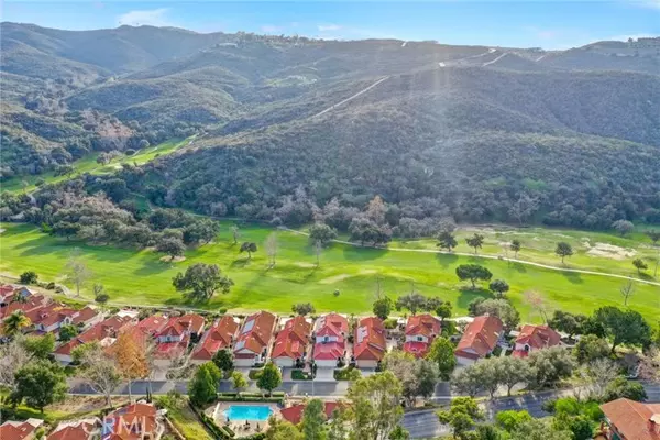 Vista, CA 92084,29158 Laurel Valley