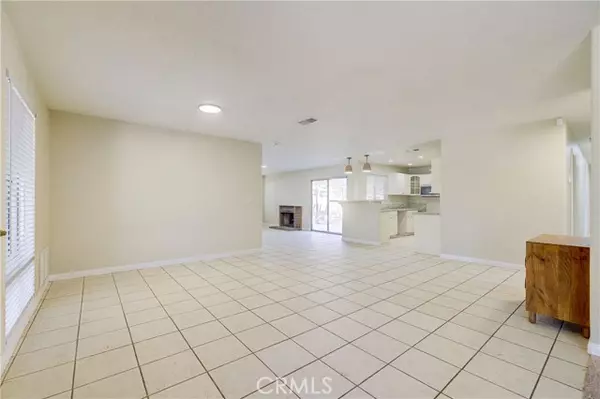 Corona, CA 92882,2493 Emerson Drive