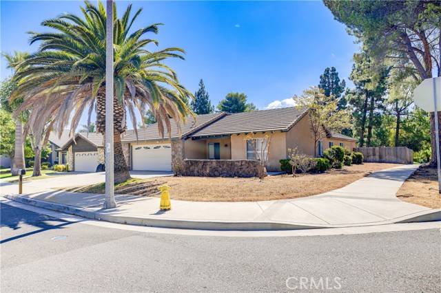 2493 Emerson Drive, Corona, CA 92882