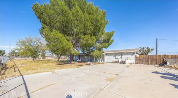 21006 Pine Ridge Avenue, Apple Valley, CA 92307