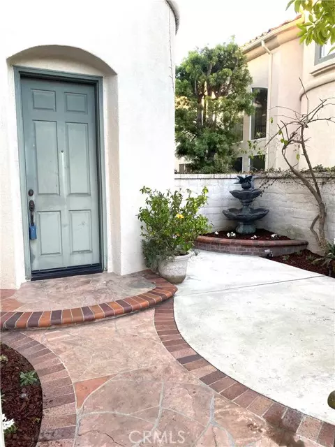 Huntington Beach, CA 92648,18707 Stratton Lane