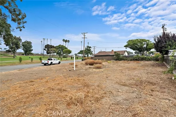 San Clemente, CA 92672,138 Avenida San Fernando