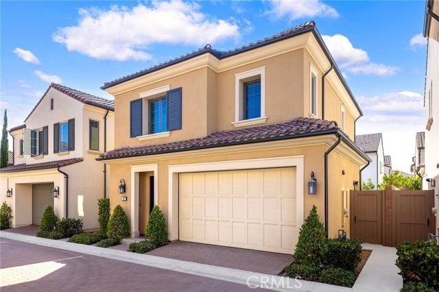 109 Grazie, Irvine, CA 92602