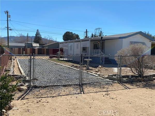 19201 Lindsay Street, Hesperia, CA 92345