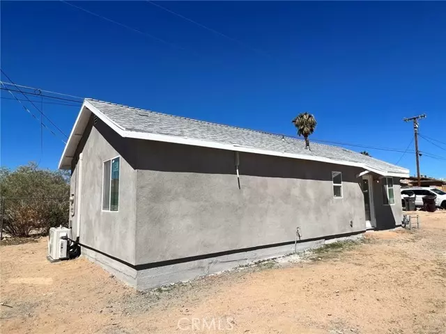 29 Palms, CA 92277,6104 Chia Avenue