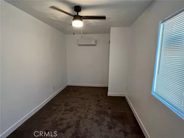 29 Palms, CA 92277,6104 Chia Avenue