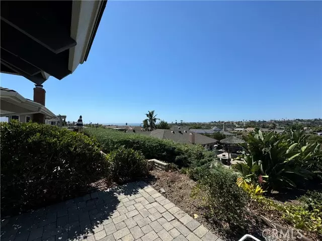 San Clemente, CA 92672,217 Via Ballena