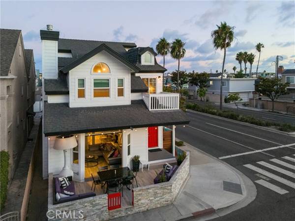 204 44th Street, Newport Beach, CA 92663