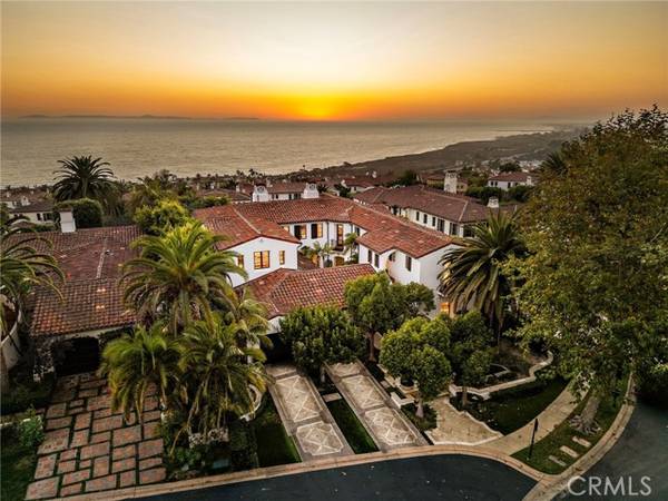 22 Scenic Bluff, Newport Coast, CA 92657