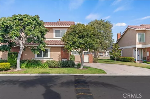 Huntington Beach, CA 92648,7911 Seawall Circle #197