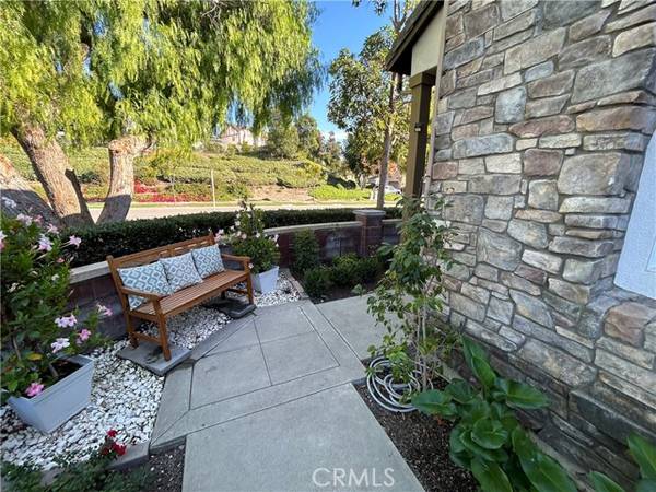 25 Bellflower St, Ladera Ranch, CA 92694