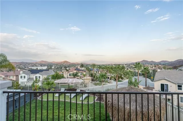 Lake Elsinore, CA 92532,27 Via Palmieki Court