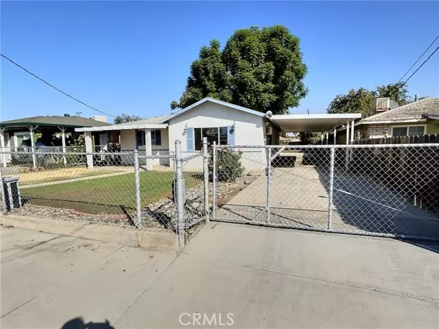 222 E Moneta Avenue, Bakersfield, CA 93308