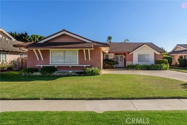 9188 La Barca Circle, Fountain Valley, CA 92708