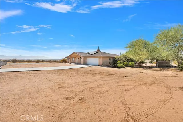 16616 Candlewood Road, Apple Valley, CA 92307