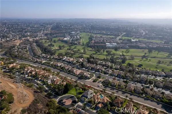 Carlsbad, CA 92009,2841 Torry Court