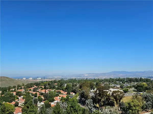 24055 Paseo Del Lago #1013, Laguna Woods, CA 92637