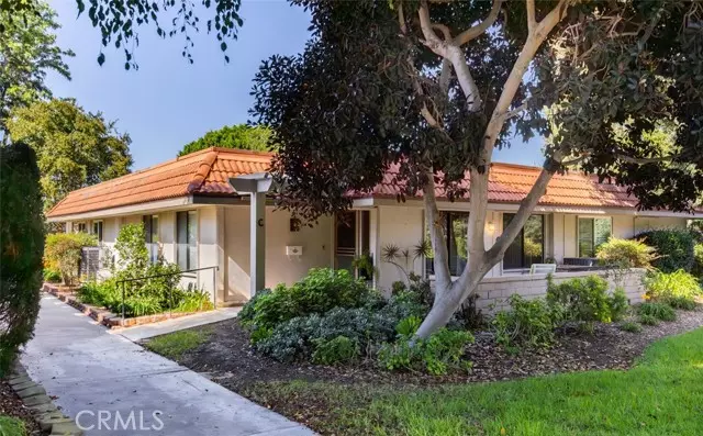 3074 Via Serena #C, Laguna Woods, CA 92637