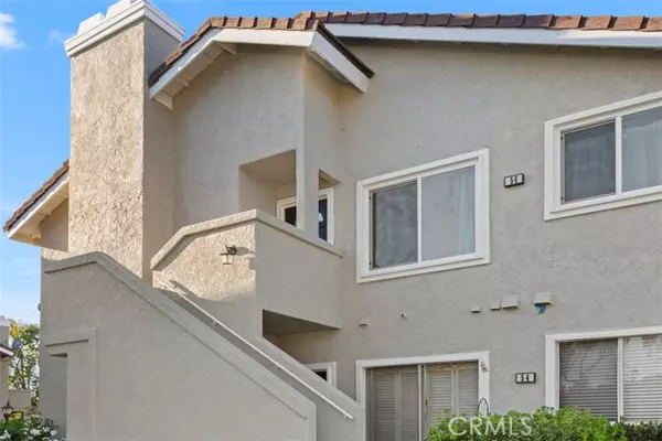 Irvine, CA 92614,56 Greenmoor #28