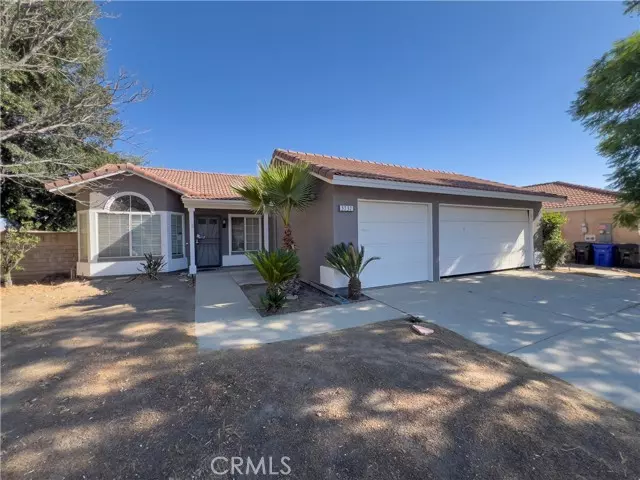 3737 N Live Oak Avenue, Rialto, CA 92377