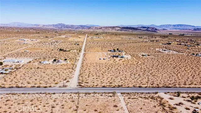 56700 Reche, Landers, CA 92285