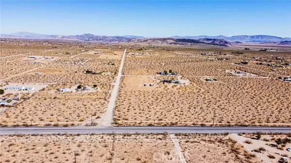 56700 Reche, Landers, CA 92285