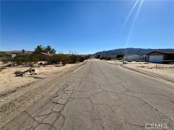 29 Palms, CA 92277,6325 Palm View