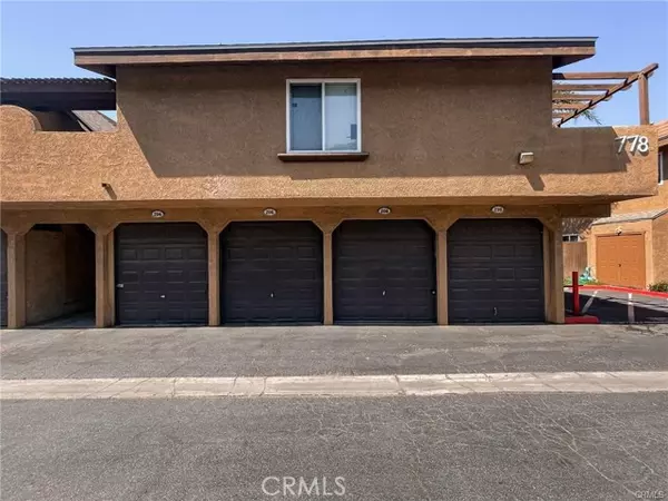 Corona, CA 92879,778 Gianni Drive #208