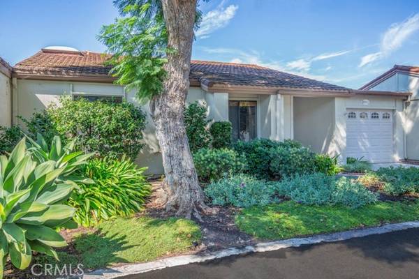 3185 Via Buena Vista #B, Laguna Woods, CA 92637