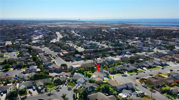 Huntington Beach, CA 92647,17852 Prescott Ln