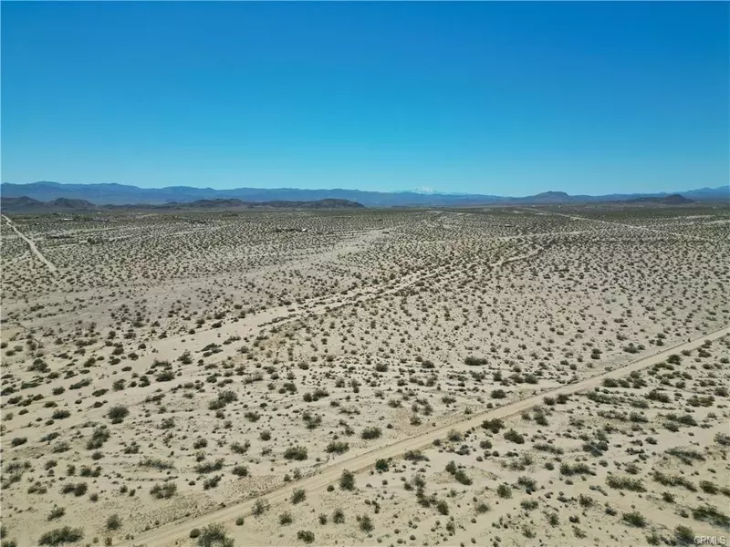 0 Mars Rd, Joshua Tree, CA 92252