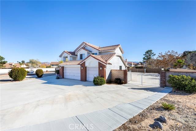 20463 Little Bear Court, Apple Valley, CA 92308