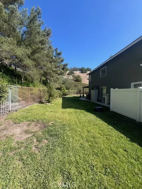 Trabuco Canyon, CA 92679,27 Longhorn Street