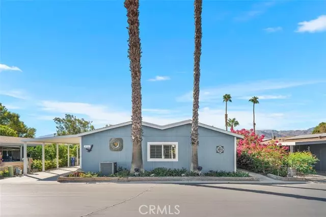 Palm Desert, CA 92260,73450 Country Club #352