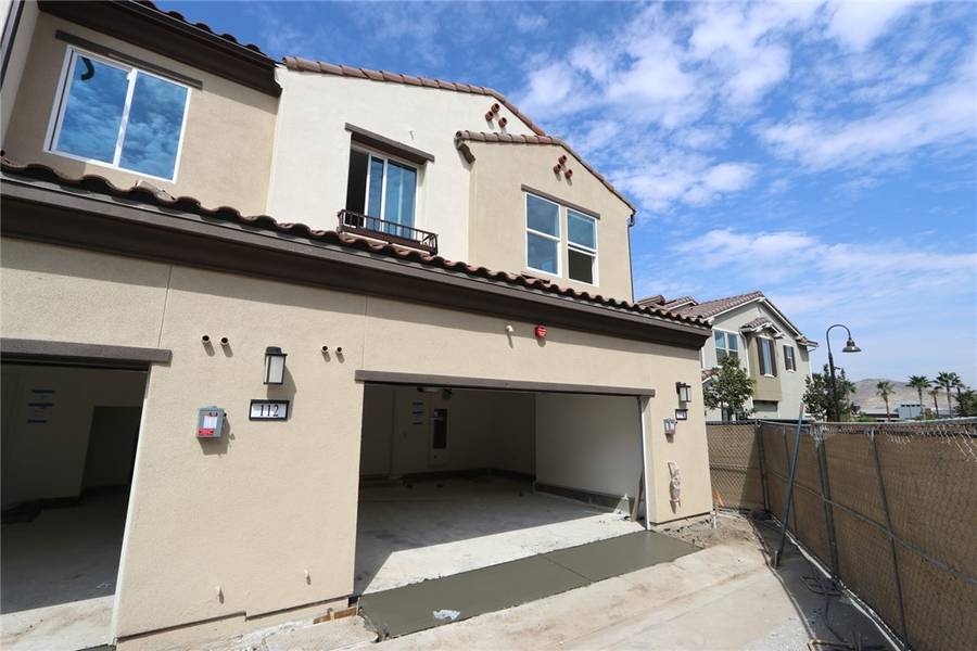 3972 Lavine Way, Corona, CA 92883