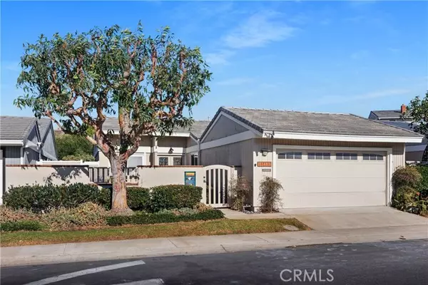 Dana Point, CA 92629,33682 Halyard Drive