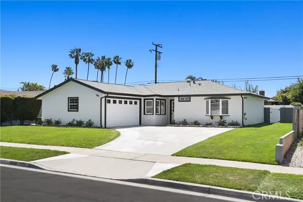 8102 Kiner Drive, Huntington Beach, CA 92646