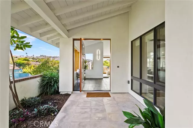 Corona Del Mar, CA 92625,11 Skysail Drive