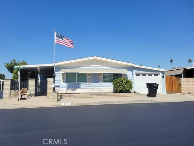 616 45th, Bakersfield, CA 93301